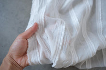 画像をギャラリービューアに読み込む, Cut Dobby Stripe〈1m~〉