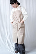 画像をギャラリービューアに読み込む, Waterproof Cotton Gabardine / Apron (long)