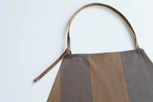 画像をギャラリービューアに読み込む, New Gabardine Stripe / Apron (short)