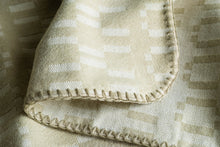 画像をギャラリービューアに読み込む, Organic Colored Cotton Blanket (green)