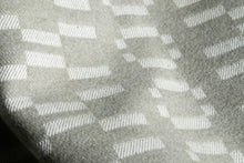 画像をギャラリービューアに読み込む, Organic Colored Cotton Blanket (gray)