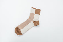 Load image into Gallery viewer, Colored Organic Cotton Socks  by ”SAYUU&quot;
