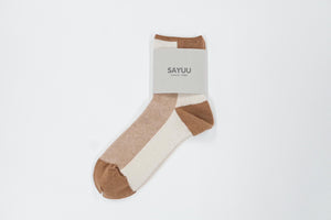 Colored Organic Cotton Socks  by ”SAYUU"