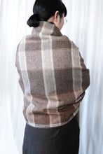 Load image into Gallery viewer, Colored Co/Wool Blanket (cacao)
