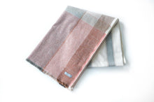 Load image into Gallery viewer, Sashiko Organic Cotton Blanket (Zakuro)
