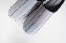 Load image into Gallery viewer, SASHIKO Stripe (Gray) / Slippers
